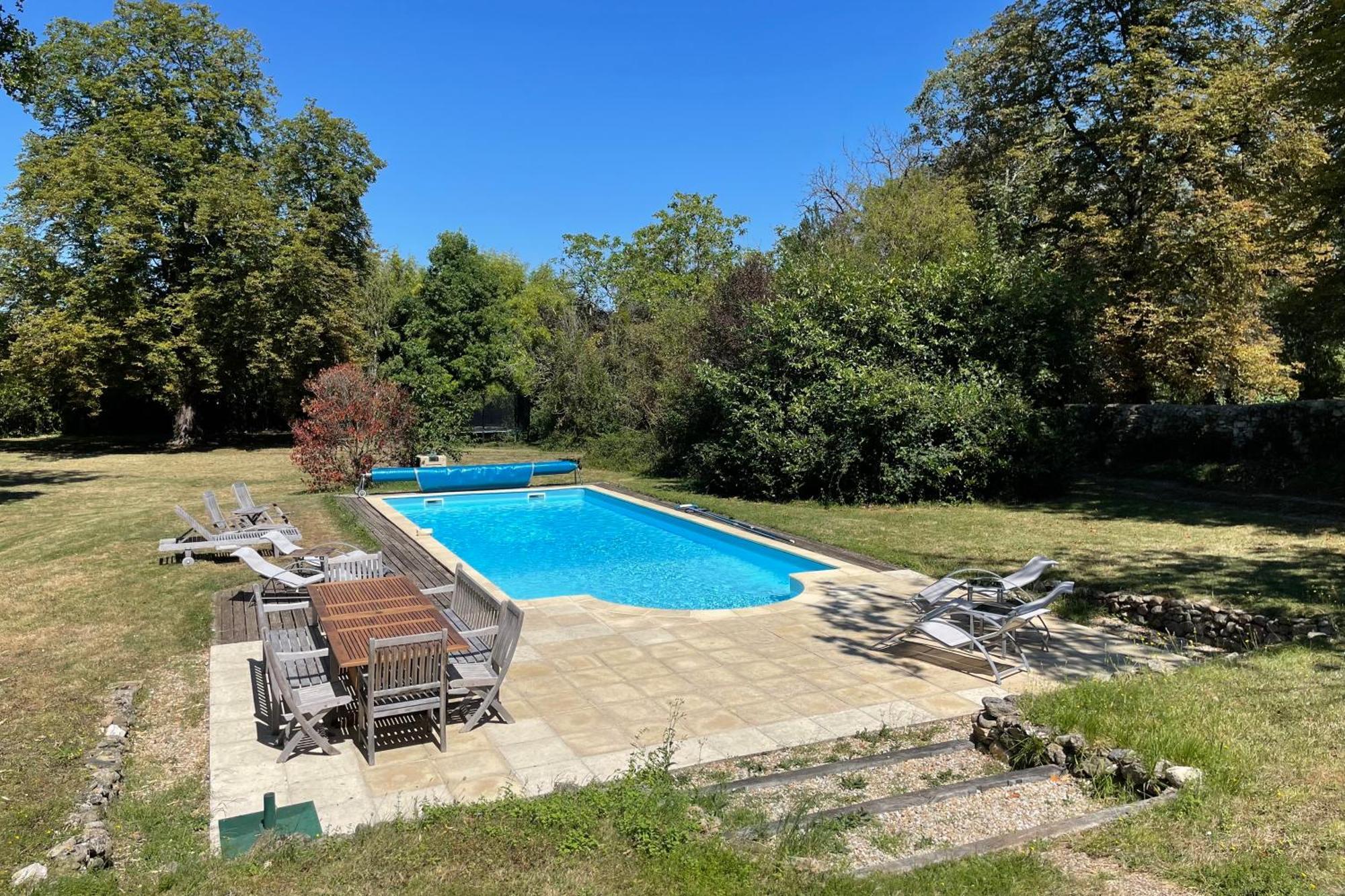 Beautiful 6 Bedroom House With Pool & Large Garden Le Pechereau Экстерьер фото
